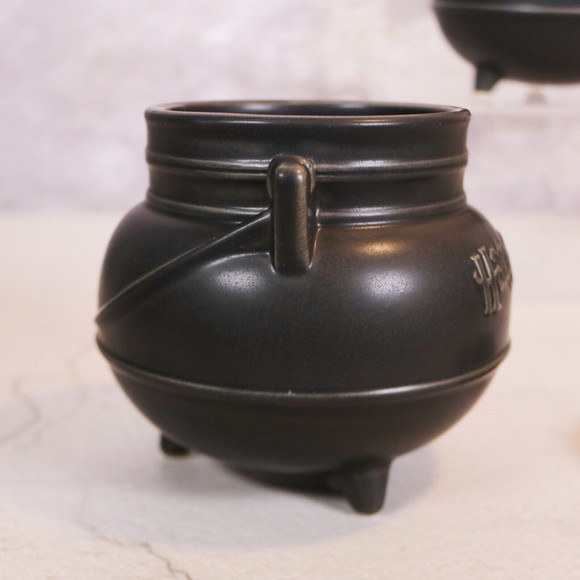 Harry Potter Cauldron Soup Mug with Lid Universal 2017 Discontinued - Picture 5 of 9